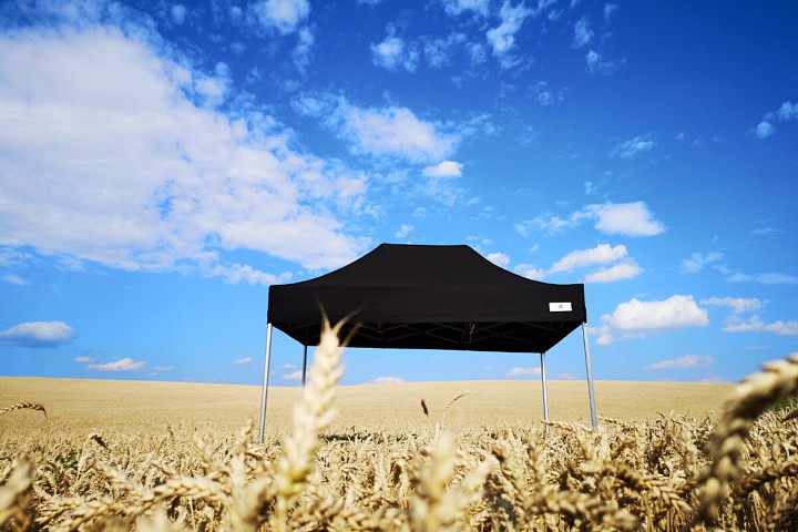 Klaipėdos sulankstoma pavėsinė